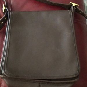 Coach brown shoulder handbag